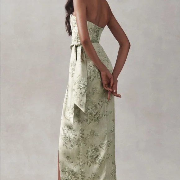 v chapman dresses green The Caterina Dress in Emerald Peony Print 20 / Emerald Peony Print